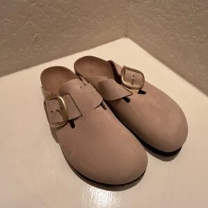 Birkenstock Men's Size 8 Boston Clogs Sand Beige Big Buckle Suede Casual Slides